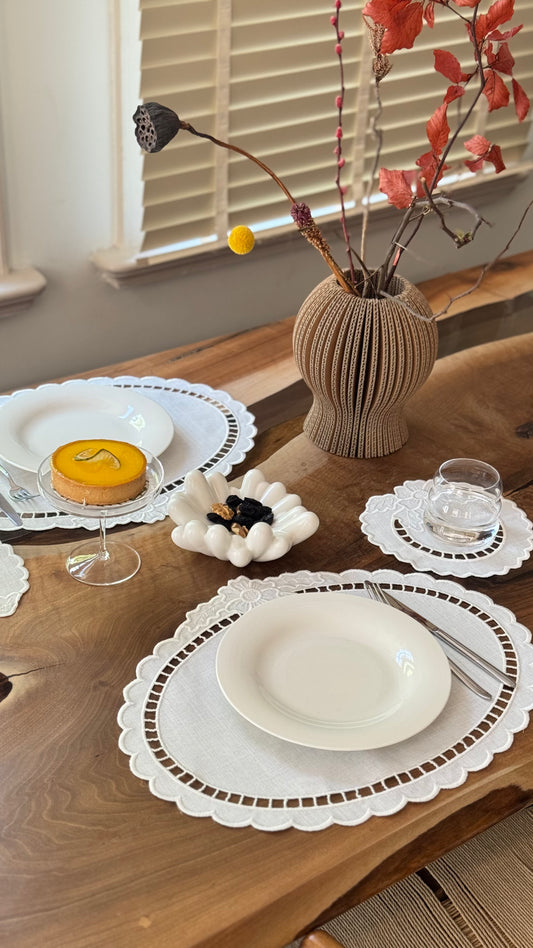 Flora Embroideried Placemat Set of 2 / Flora Nakışlı Amerikan Servisi İkili Set