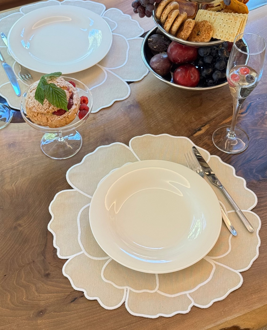 Bloom Embroideried Placemat Set of 2 / Bloom Nakışlı Amerikan Servisi İkili Set