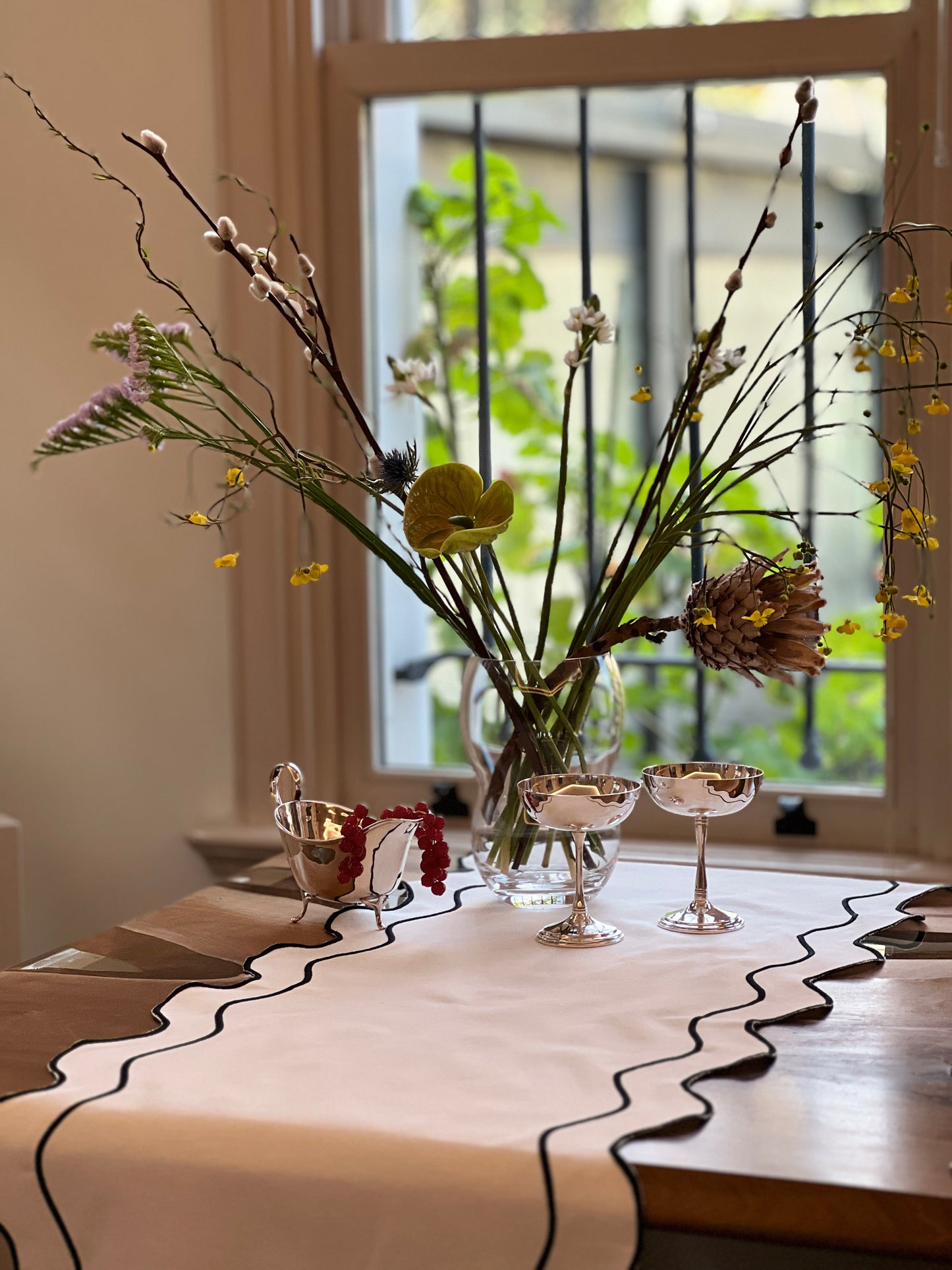 Feliz Table Runner